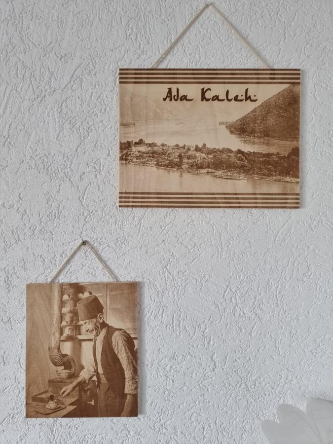 Apartment Ada Kaleh Оршова Экстерьер фото