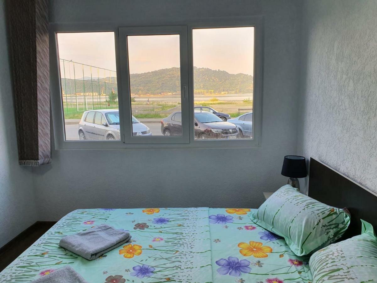 Apartment Ada Kaleh Оршова Экстерьер фото