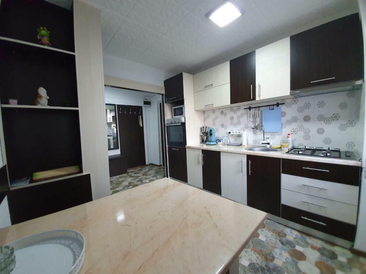 Apartment Ada Kaleh Оршова Экстерьер фото