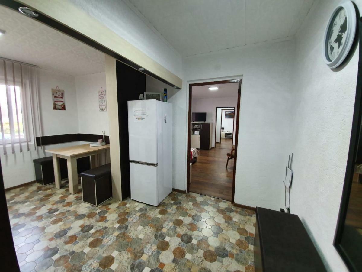 Apartment Ada Kaleh Оршова Экстерьер фото