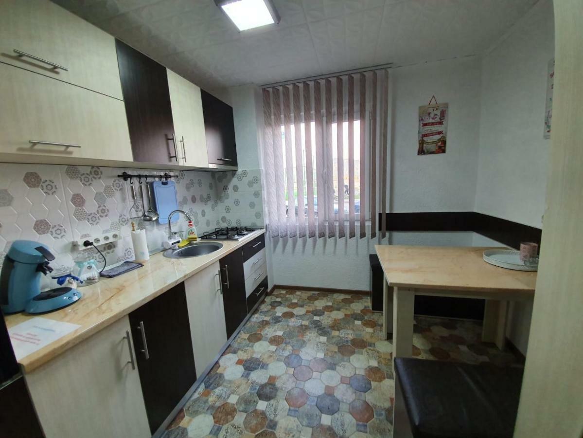 Apartment Ada Kaleh Оршова Экстерьер фото